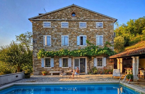 Sveti Bartol Villa | Elegant Villa with Pool & Ocean View, Rated 9.8/10