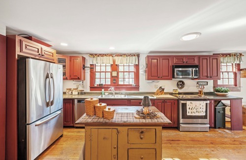 Holderness House | Prime Location Retreat at Lake Winnipesaukee & Squam Lake