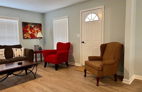Gilbertsville Apartment | Inviting Retreat with Lake View & High-Speed WiFi
