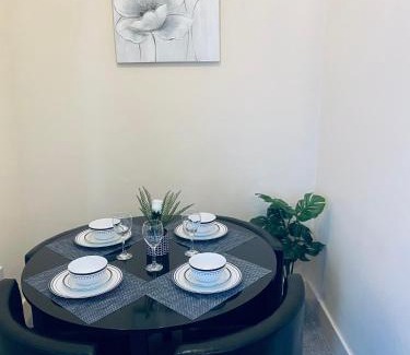 Largs Apartment | Highly Rated Largs Holiday Apartment with Family-Friendly Amenities