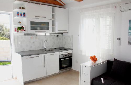 Primosten House | Unforgettable Stay at Lari Home: Guest Rated 9.7/10