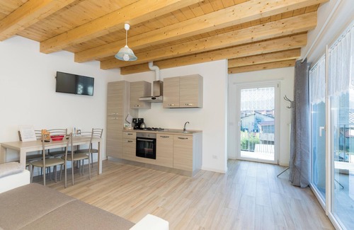 Colico Piano Apartment | Guest Rated 10/10: Lariane Residences with Pool & Breakfast
