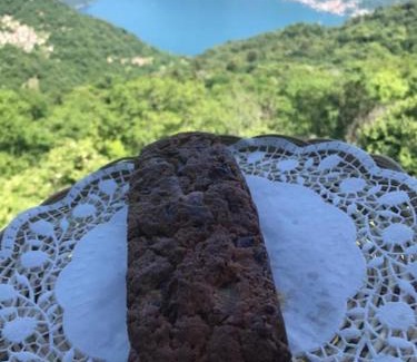 Pigra Bed & Breakfast | Relaxing Retreat at LARIUM BED & BREAKFAST - PIGRA