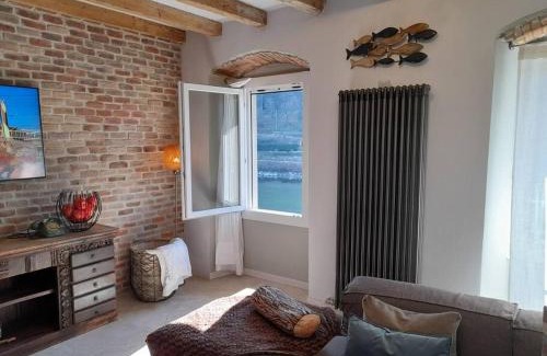 Sarnico Apartment | Uncover LaRiva 11: Pet-Friendly Retreat by Lake Iseo