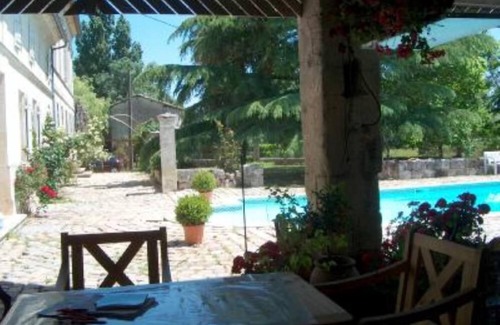 Laruscade House | Guest Favorite: Laruscade Mansion with Private Pool & Spa