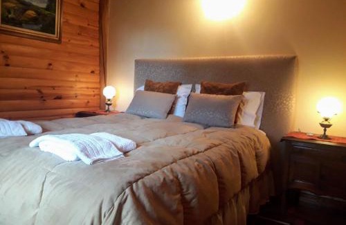 Angostura Ski Chalet | Experience Las Bahías: Guest Rated 10/10 & Family-Friendly