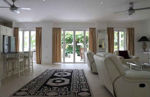 Beau Vallon Villa | Discover Las Brísas Villa at Chateau Elysium with Ocean Views