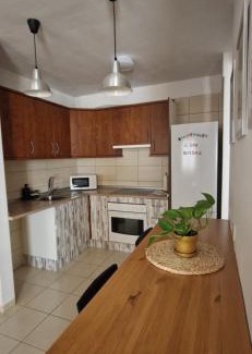San Isidro Apartment | Discover Las Brisas: Pet-Friendly Ocean View Retreat