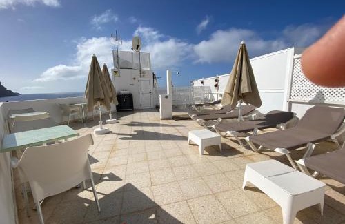 Lomo Quiebre Apartment | Oceanfront Las Brisas Mogan Apartamentos with Family Amenities