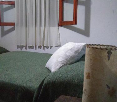 Londres Hotel | Discover Las Cañas: Pet-Friendly Retreat with Breakfast