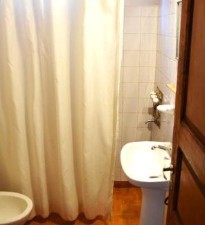 Londres Hotel | Discover Las Cañas: Pet-Friendly Retreat with Breakfast