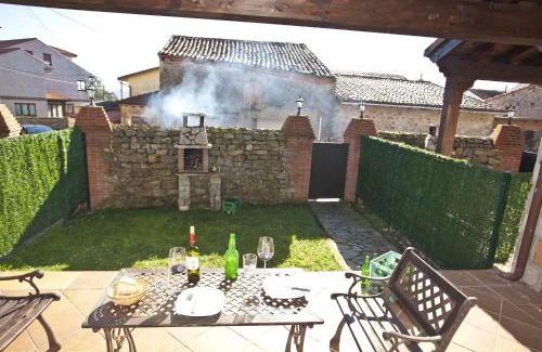 Pimiango Apartment | Pet-Friendly Getaway at Las Cabañas de Pimiango with Ocean View