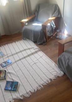 Macrozona Bahia Redonda y Primeros Faldeos House | Discover Las Cabañitas: Pet-Friendly Retreat with Kitchen