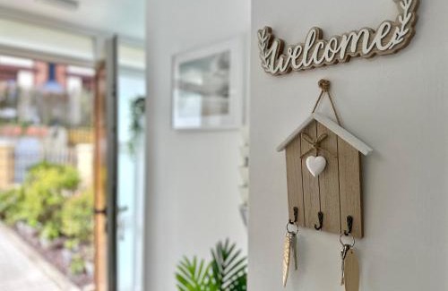 Somo House | Relax at Las Camelias Somo with Ocean Views & Top Ratings