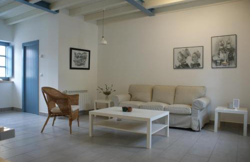Nueva House | Oceanfront Casina de la Granda: Rated 9.3/10 by Guests