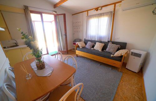 Guadamur Apartment | Pet-Friendly Retreat at Las Casitas de Guadamur