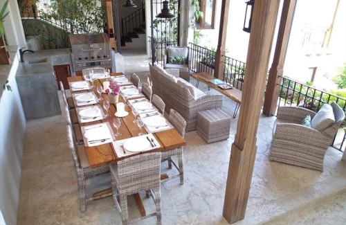 Las Catalinas Villa | Beachfront Escape at Casa Alouatta - Family-Friendly Retreat