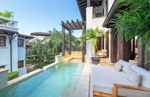 Las Catalinas House | Experience Las Catalinas Collection: Oceanfront Bliss & Spa