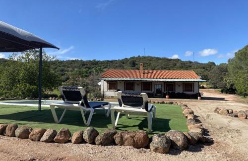 Villaviciosa de Cordoba House | Experience Las Chorreras del Orejón: 4-Star Family Retreat