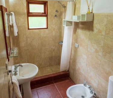 El Bolson House | Discover Las del Tatu: Guest Rated 9.8 & Family-Friendly
