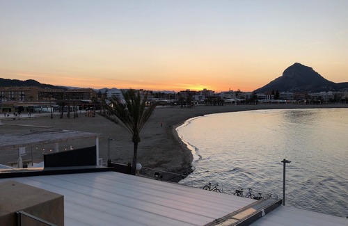 Platja de l'Arenal Apartment | Experience Las Dunas: Oceanfront Stay Near Arenal Beach