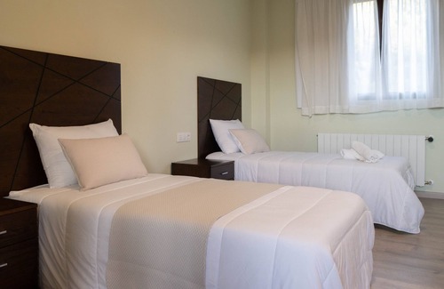 Vallada Hotel | Discover Las Ermitas de Vallada: Pool, Spa & Family-Friendly