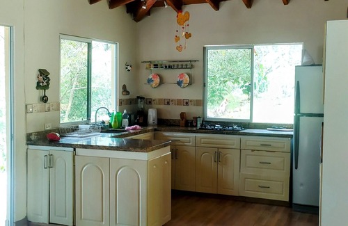 Fredonia House | Experience Las Gitanas Amidst Vibrant Landscapes and Farm Animals