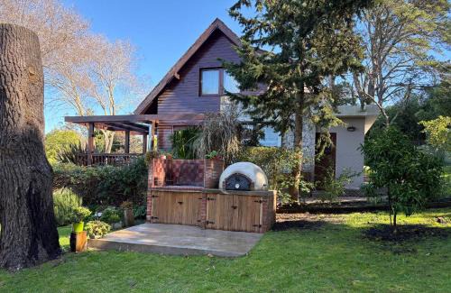 Sierra de los Padres House | Discover Las Golondrinas: Oceanfront Family-Friendly Retreat