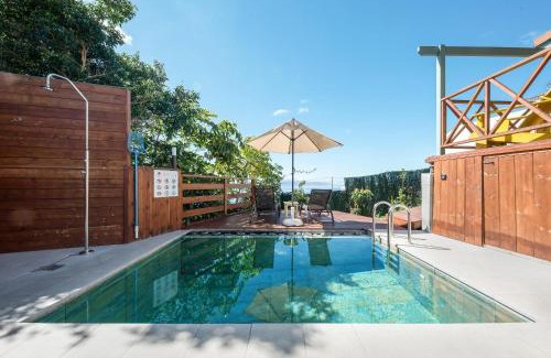 Tejina House | Experience Comfort at Las Hermanas B with Pool Access