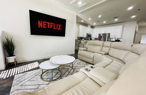 McAllen Condo | Top-Rated Las Jollas Condo with Pool & Hot Tub, Close to All