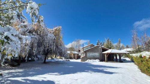Salto Ski Chalet | Pet-Friendly Espacio Cayupan Potrerillos with Ocean Views