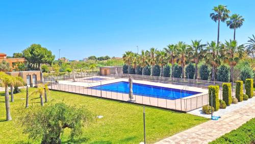 Les Deveses Apartment | Las Lomas: Family-Friendly 4-Star Retreat with Top Reviews