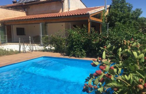 Villar del Pedroso House | Las Lucías: Eco-Adventure with Pool and Ocean Views