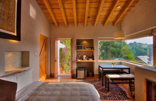 Valle de Bravo Bed & Breakfast | Experience Tranquility at Las Luciérnagas Hotel