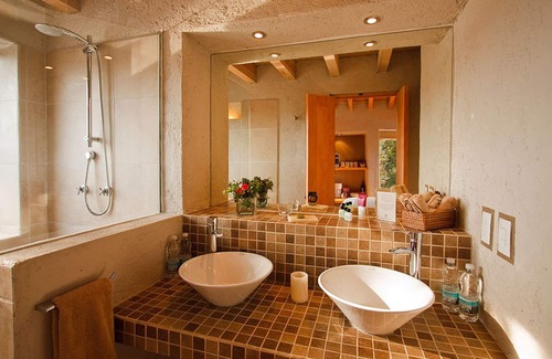 Valle de Bravo Bed & Breakfast | Experience Tranquility at Las Luciérnagas Hotel