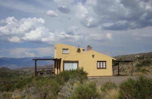 Potrerillos Cabin | Discover Las Margaritas: Family-Friendly with a Hot Tub