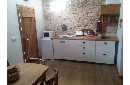 Rubia Apartment | Discover Las Medulas Near SERRA DA ENCIÑA DA LASTRA Park