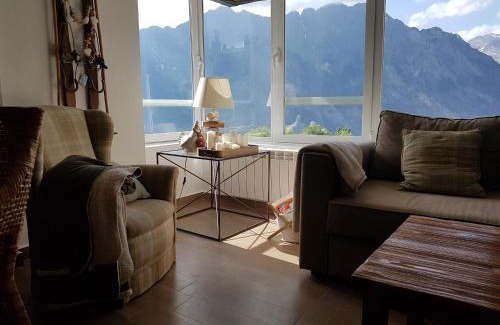 Cerler Apartment | Stunning Valley Views with Family-Friendly Amenities