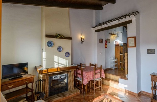 Alfarnatejo Villa | Discover Las Monjas - Camara Periana: 10/10 Family Retreat