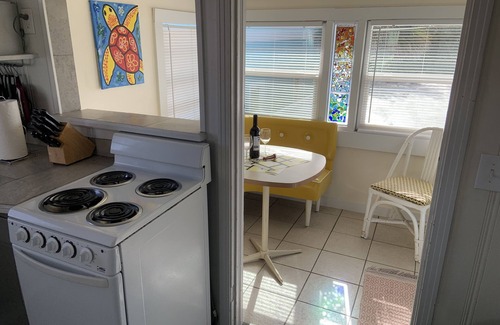 Flagler Beach Cottage | Explore Las Palmas Cottage: Pet-Friendly Retreat in Flagler Beach