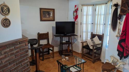 Villa Lia House | Welcoming Las Palmeras: Pet-Friendly Oceanfront Retreat
