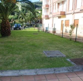 San Miguel de Meruelo Apartment | Family-Friendly Retreat at Las Palmeras with Pool Access
