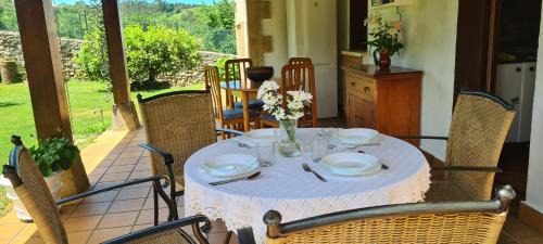 Alfoz de Lloredo House | Experience Family-Friendly Comfort at Las Parientucas