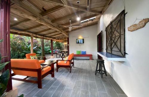 Cabuya Apartment | Family-Friendly Retreat at Las Plumas Jardin de Cabuya