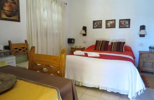 Los Reartes Cabin | Iconic Las Princesas Cabañas with Ocean View & Hot Tub