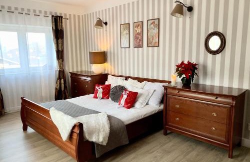 Slupsk Apartment | Guest Rated: 9.6 - LAS SŁUPSKI PREMIUM LOVE APARTAMENT