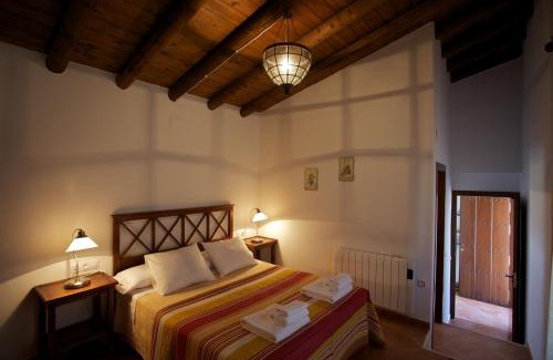 Higuera de la Sierra House | Stunning Las Tobas: 4-Star Oceanfront Retreat with Pool