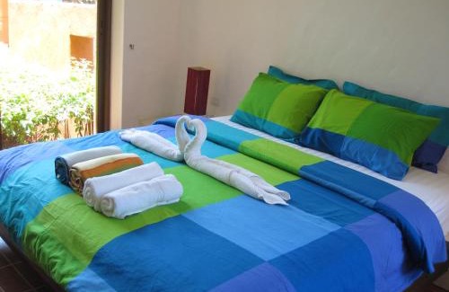 Khao Tao Apartment | Oceanfront Las Tortugas Apartment C101 with Pool & Breakfast