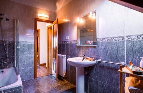 Piedrafita de Jaca Apartment | Discover Las Vistas de Peña Blanca: Top-Rated Family Escape