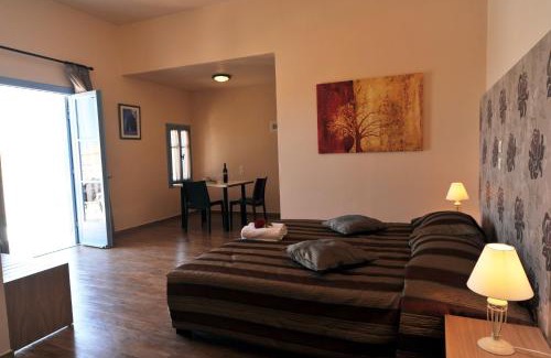 Petra Apartment | Discover Lassia Studios: Pet-Friendly Stay with Pool Access
